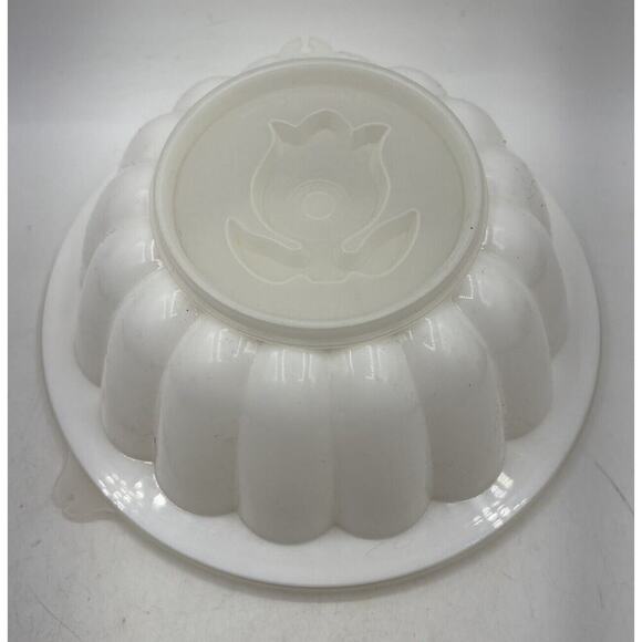 Vintage TUPPERWARE Jell-n-Serve Jello Mold Tray 4 Lid Designs - Picture 4 of 6